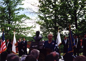 Image description is not available for 2000.028